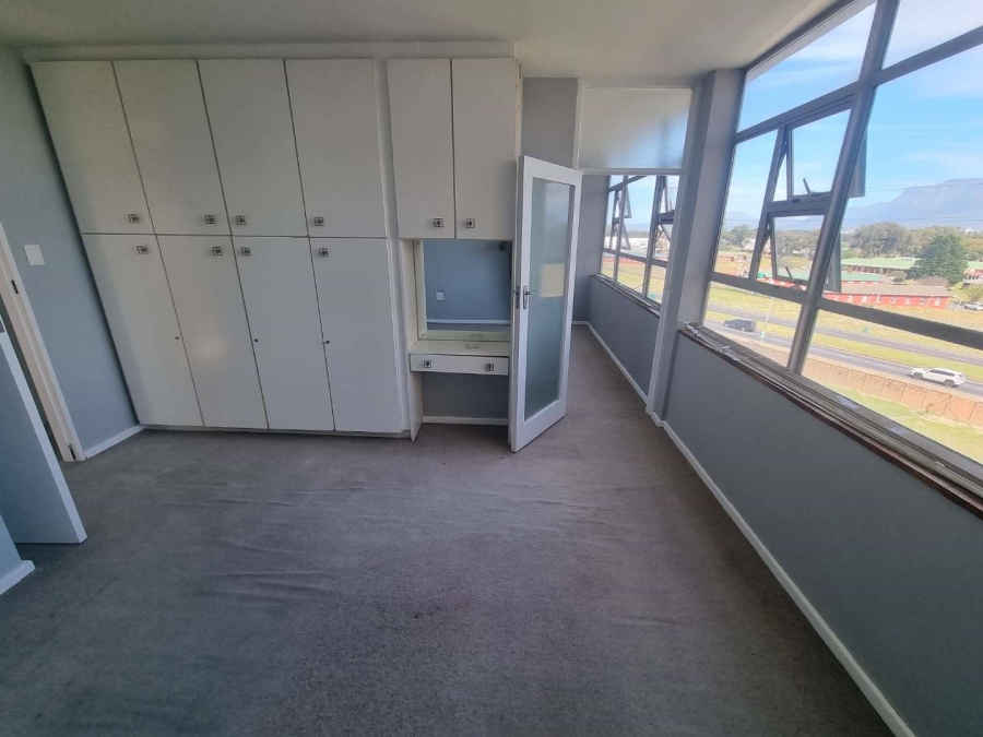 To Let 2 Bedroom Property for Rent in Townsend Estate Western Cape